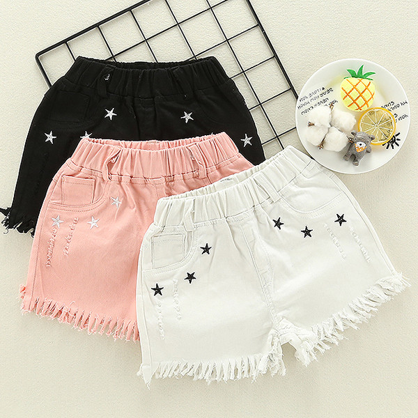 Pantaloni scurți pentru copii în trei culori cu elemente metalice