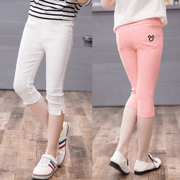 Детски 3/4 панталон тип клин с малка апликация за момичета