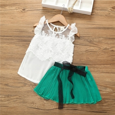 Set copii elegant și eter pentru fete în două părți - maiou cu dantelă și căptușeală + fustă cu curea în mai multe culori