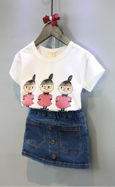 Стилен детски сет за момичета от две части- тениска с цветна апликация и дънкова с копчета и джобове