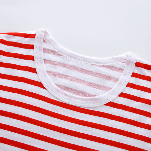 Tricou pentru copii cu mâneci scurte în diferite culori pentru fete și băieți cu animație și inscripție