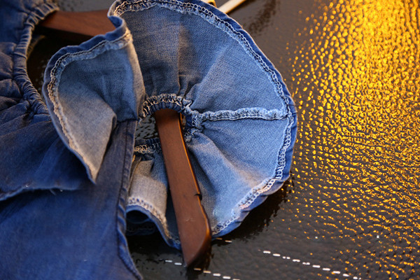 Set de denim pentru copii modern pentru fete în două părți - maiou + pantaloni scurți