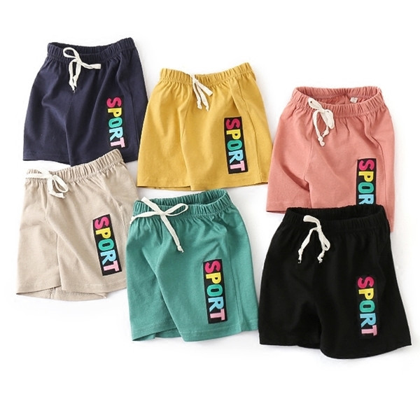 Pantaloni scurți din bumbac pentru fete cu imprimeu de detaliu, potriviti pentru utilizarea de zi cu zi