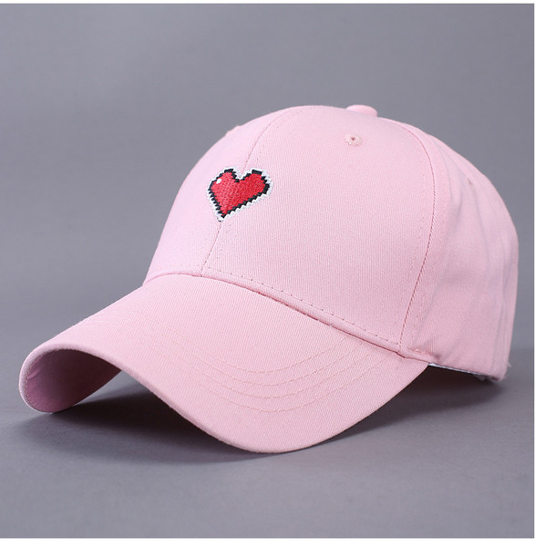 Palarie casual dama cu vizor si aplicatie in trei culori