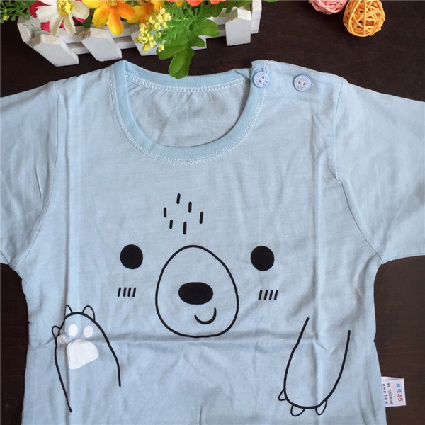 Tricou pentru copii în diferite culori cu mâneci scurte și lungi și cu animație pentru fete și băieți