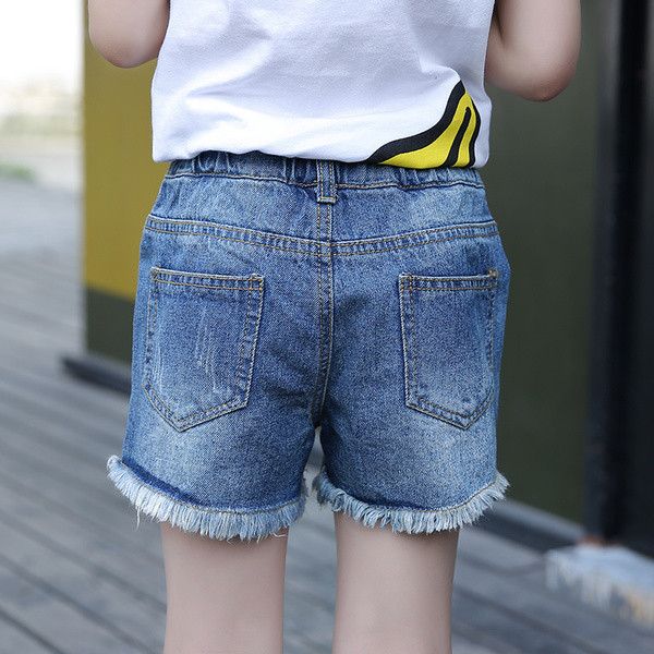 Blugi scurti copii rupti si cu petice pentru fata