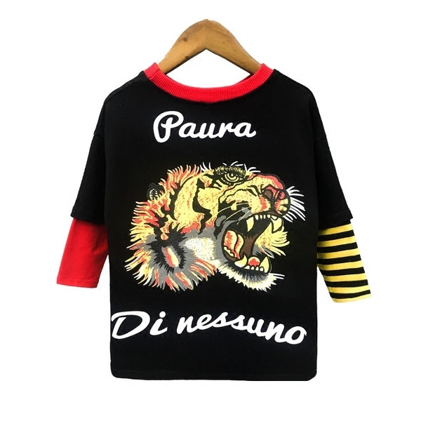 Tricou pentru copii cu maneca lunga in doua culori model larg si cu imprimeu color