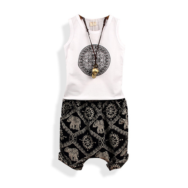 Set sport copii pentru baieti in doua parti - maiou cu imprimeu + pantaloni tip potur cu model color