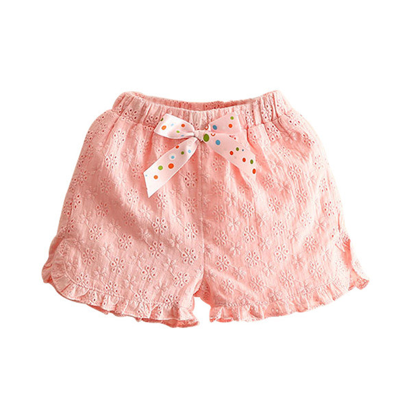 Pantaloni scurți în alb și roz cu o mini panglică colorată pentru fete