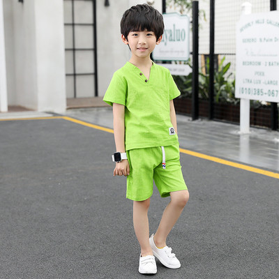 Μοντέρναοπαιδικό αθλητικό σετ  δύο τεμαχίων για  τη καθημερινή χρήση - μπλούζα + σορτς με εκτύπωση και διάφορα χρώματα