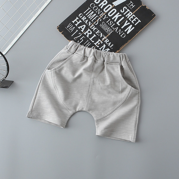 Pantaloni scurți pentru copii în trei culori - gri închis, culoare gri și albastru, pentru băieți