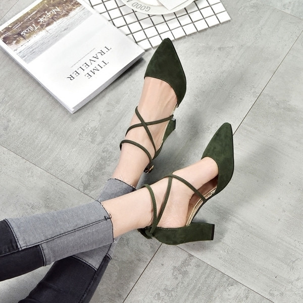 Pantofi de dama cu toc cu bretele incrucisate - trei culori