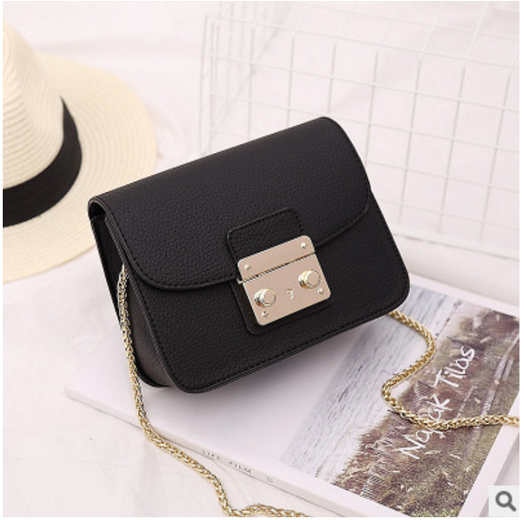 Mini geanta eleganta in diferite culori cu maner metalic