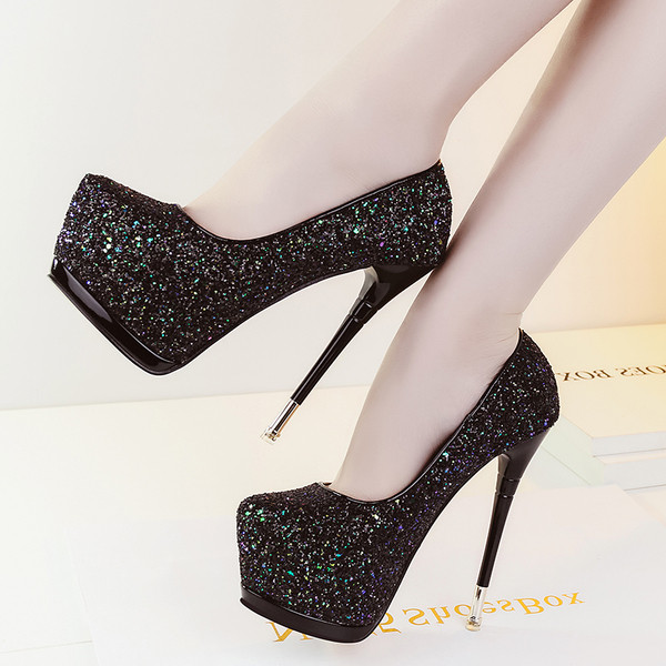 Pantofi de dama stralucitori cu toc in trei culori