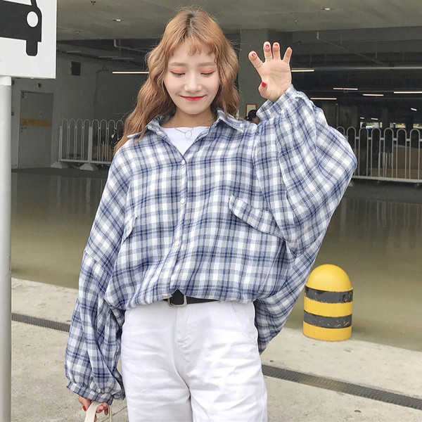 Camasa moderna de dama model larg in trei culori in carouri