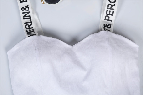 Top de vară alb-negru cu bretele subțiri cu inscripție