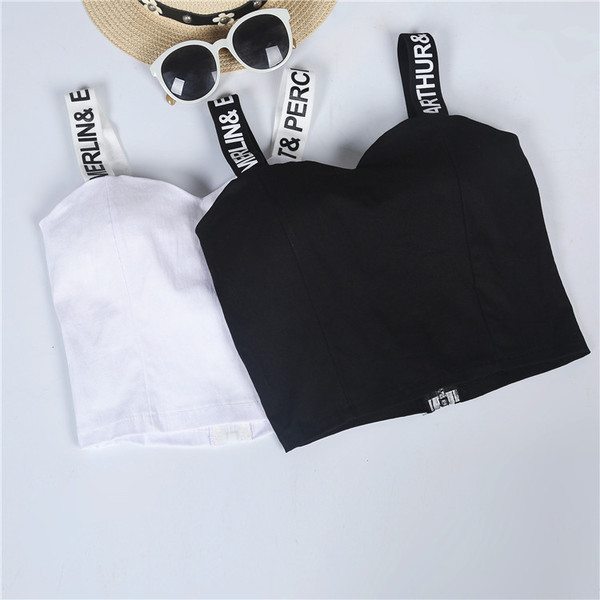 Top de vară alb-negru cu bretele subțiri cu inscripție