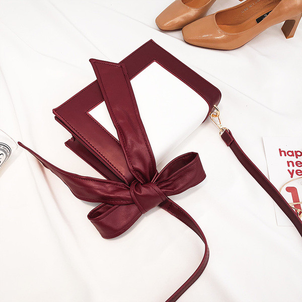 Mini geanta de dama eleganta si simpla in patru culori