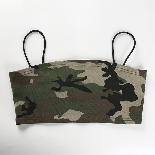 Top de damă sport-casual cu model de camuflaj