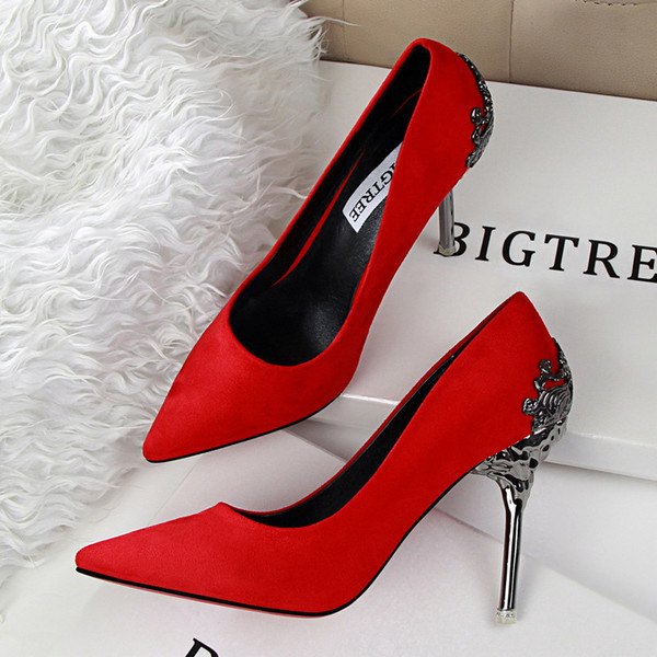 Pantofi de dama extravaganti cu toc inalt cu decor metalic - mai multe culori