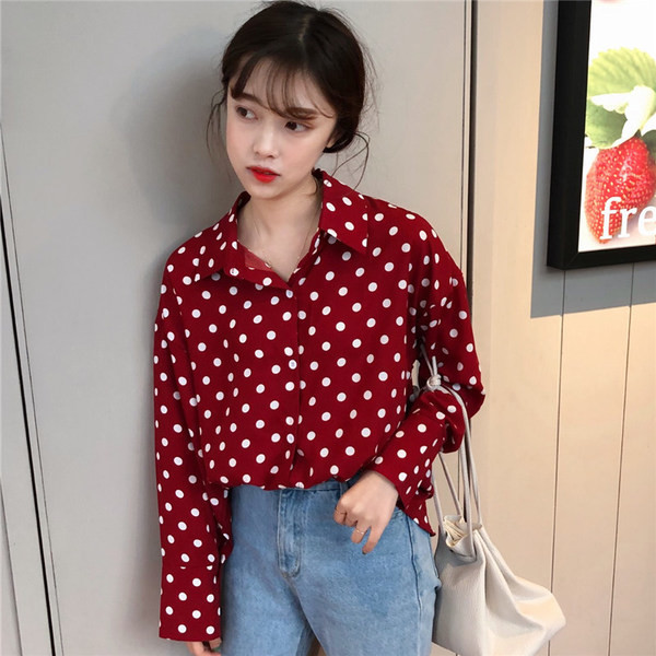 Cămașă subțire de damă cu mâneci lungi, buline