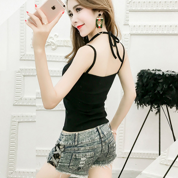 Maieu de damă alb-negru cu decolteu din dantelă