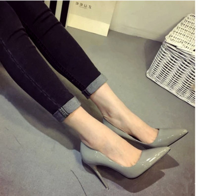 Pantofi eleganti cu toc pentru femei ascuțit - mai multe culori