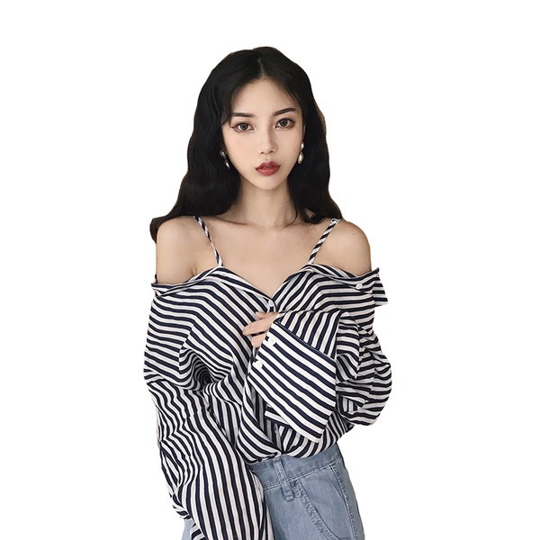 Camasa de dama in dungi actuala in doua variante de rochie