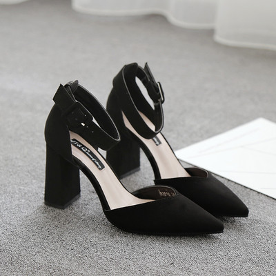 Pantofi de dama cu toc gros ascutit in doua culori
