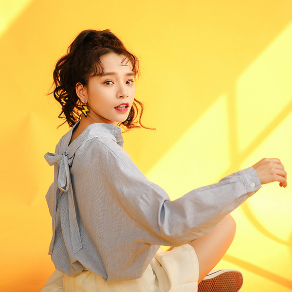 Camasa moderna de dama model lat cu panglica pe spate