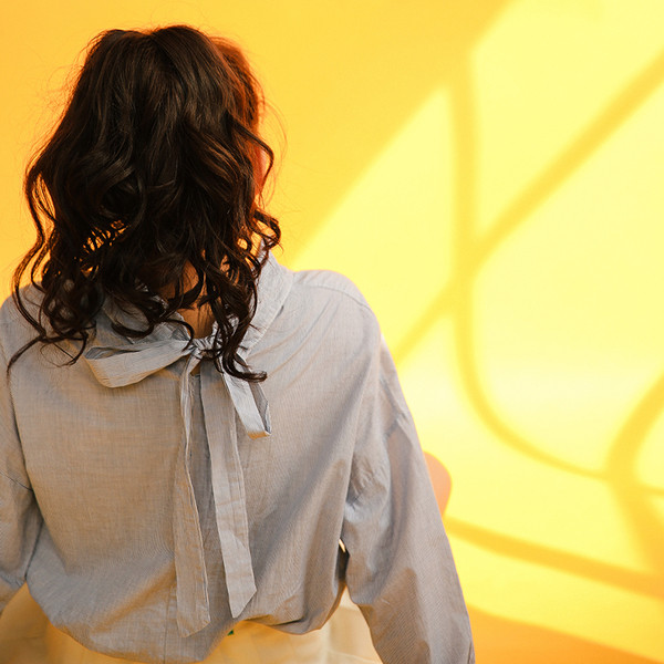 Camasa moderna de dama model lat cu panglica pe spate