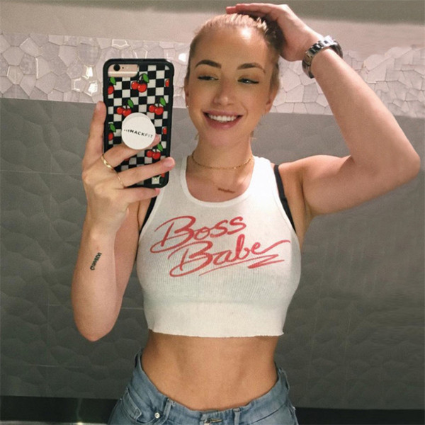 Maieu scurt de damă sport-casual de culoare albă cu inscripție