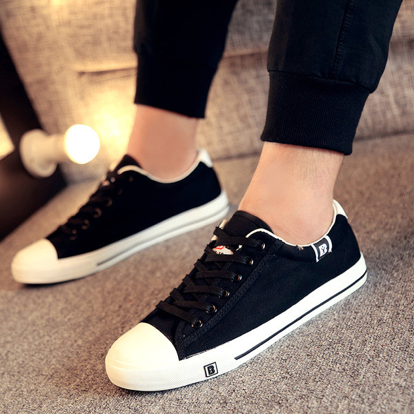 Adidași uni pentru bărbați în trei culori - alb, albastru și negru