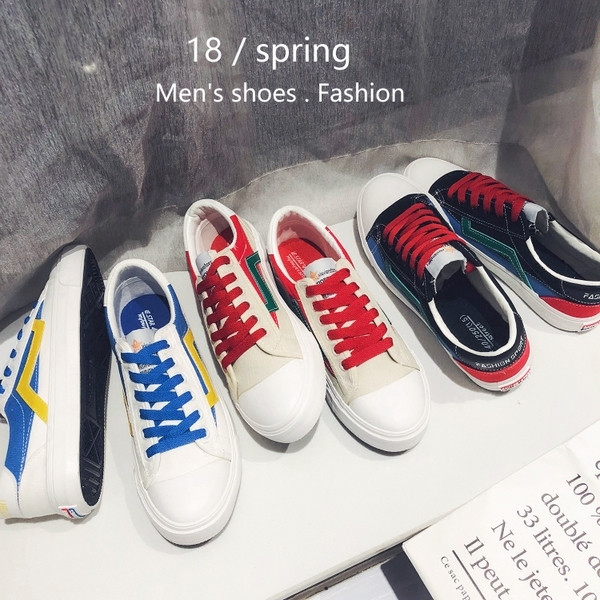 Tenisi colorati actuali pentru barbati