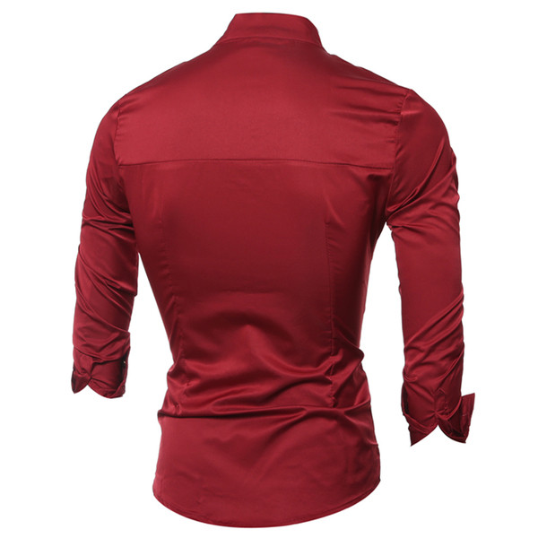Мъжка риза със странично закопчаване и навиващи се ръкави
