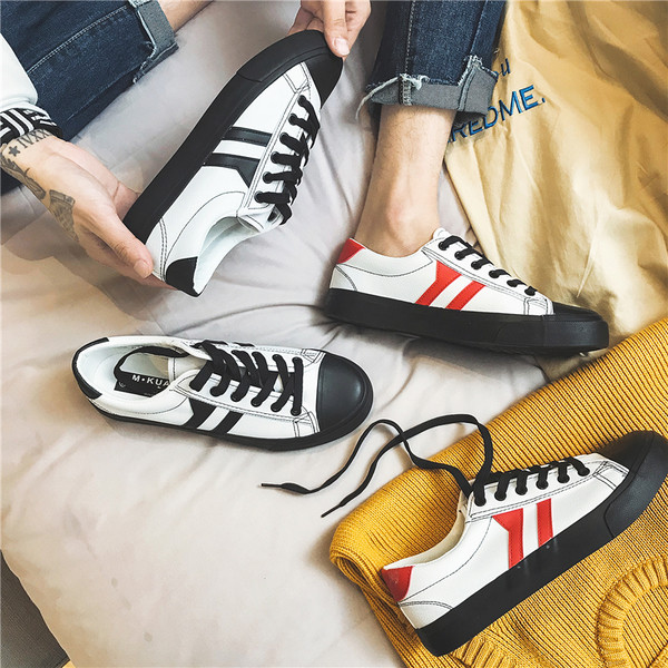 Tenisi moderni barbatesti din piele ecologica, tip adidasi