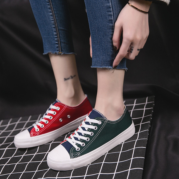 Adidași colorați pentru bărbați din material textil, potriviți pentru utilizarea de zi cu zi