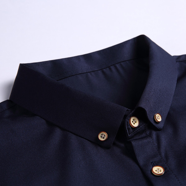 Κομψό πουκάμισο ανδρών σε διάφορα χρώματα και εκτυπώσεις