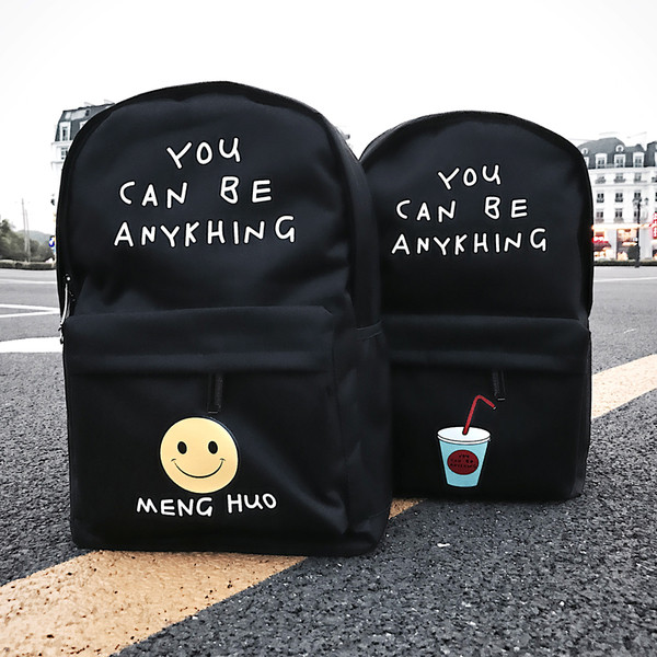 Rucsacuri pentru bărbați cu aplicații în negru