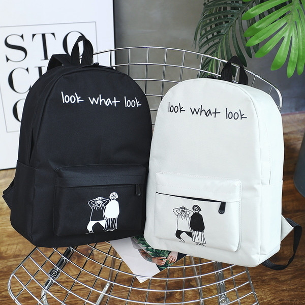 Rucsac casual dama cu aplicatie cu inscriptie alb, negru si verde