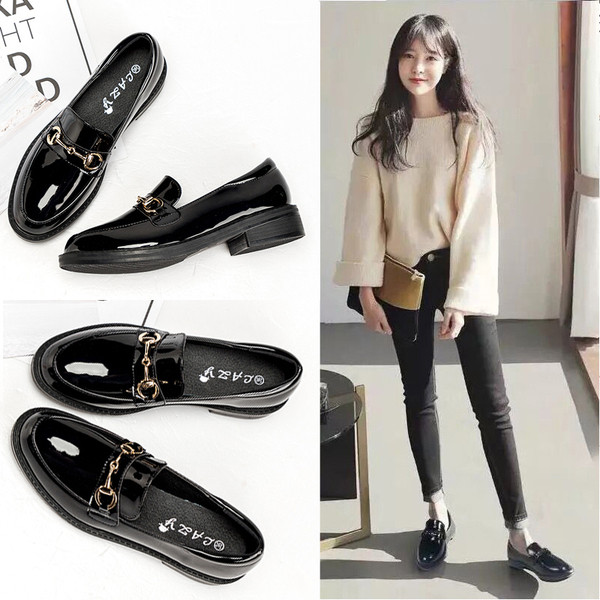 Pantofi eleganti din piele lacuita cu catarama aurie/argintie pentru doamne