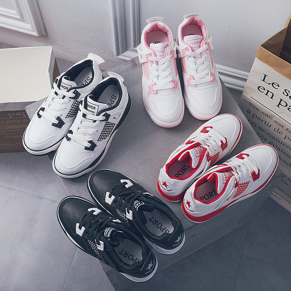 Adidași de vară damă cu elemente suplimentare pentru conexiuni și plasă