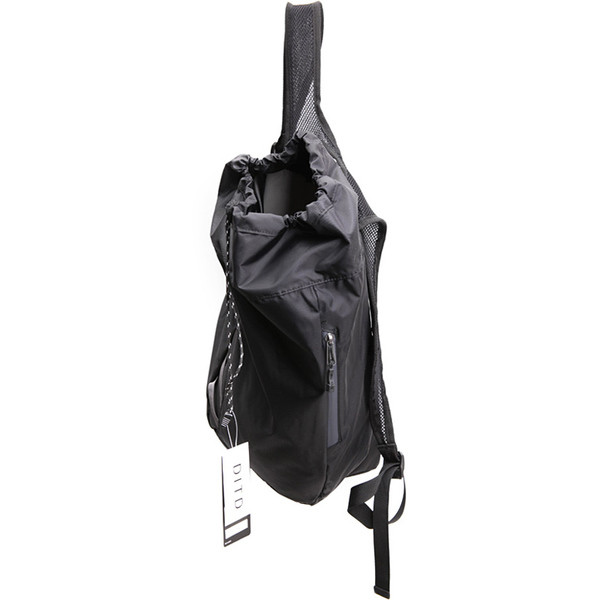 Rucsac sport pentru bărbați cu o curea de culoare neagră