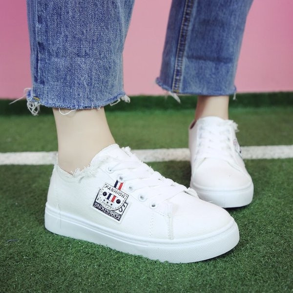 Tenisi dama din denim cu imprimeu si motive rupte in trei culori