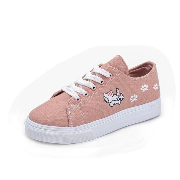 Női tornacipő három színben, mintával