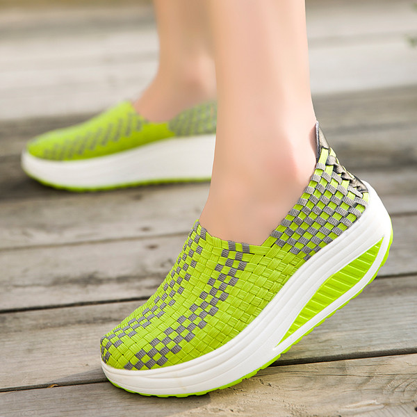 Adidasi sport de dama cu talpa rotunjita confortabila in mai multe culori