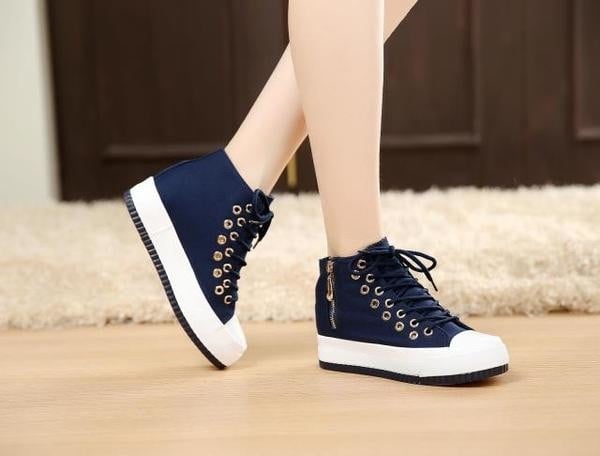 Tenisi casual dama cu elemente metalice si fermoar celular