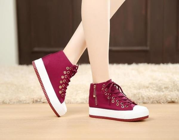 Tenisi casual dama cu elemente metalice si fermoar celular