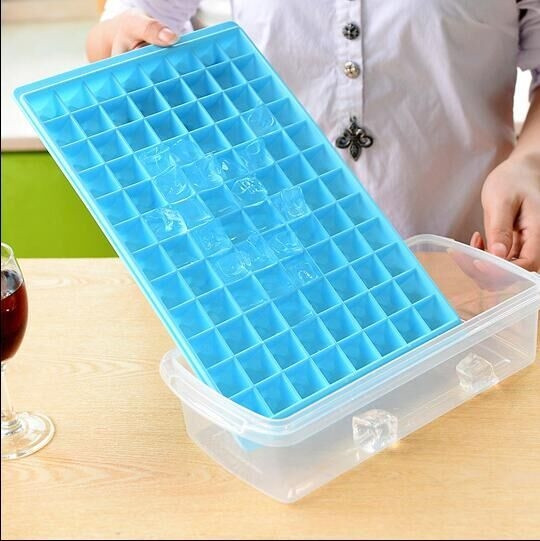 Νέα και ενδιαφέροντα σχήματα για πάγος σε μορφή σταφύλιας, ανανάς, μήλα, φράουλες και άλλα.