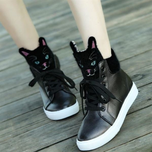 Adidasi de dama alb-negru cu decor 3D